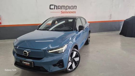 VOLVO C40 P8 RECHARGE TWIN ELECTRIC ULTIMATE AWD